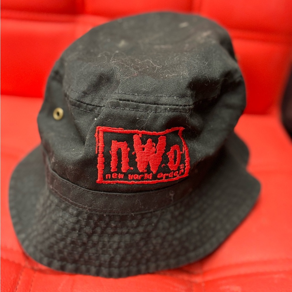 🔥 Vintage WCW NWO Embroidered Bucket Hat Rare OS Wrestling 🔥